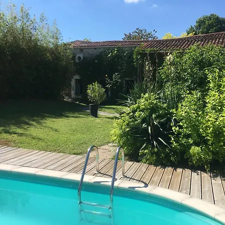 Le Phoenix Holiday home